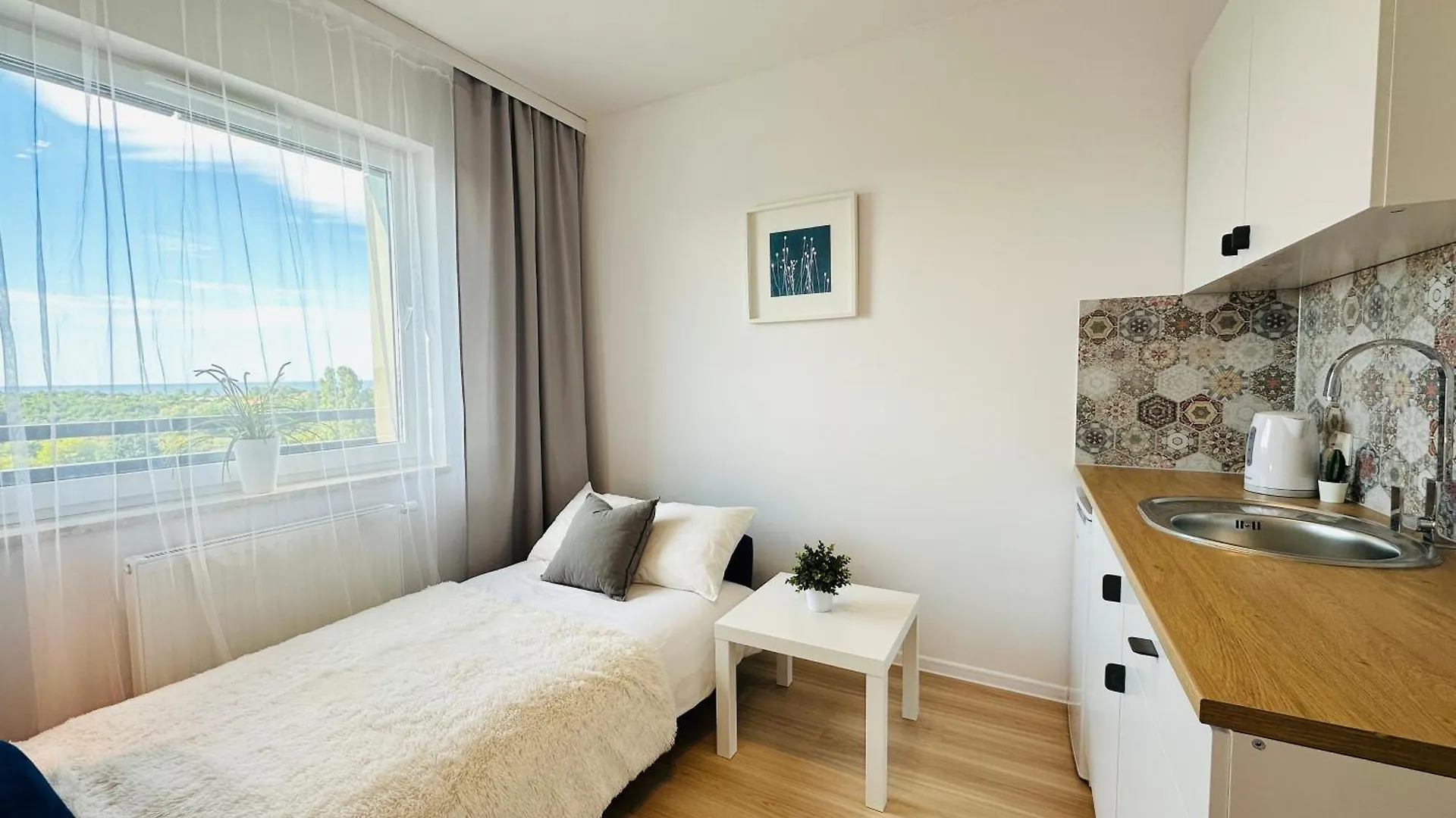 Apartment Studio I Przy Parku Reagana Blisko Plazy Gdansk Poland